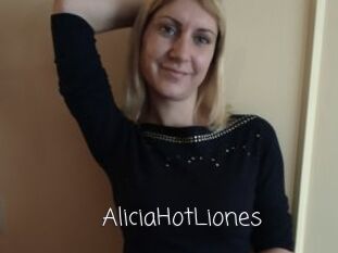 AliciaHotLiones