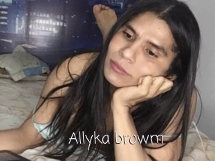 Allyka_browm