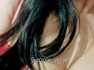 Bonnie_velvet