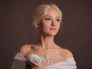 Blondyysmile