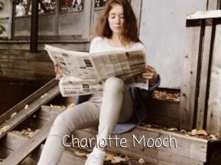 Charlotte_Mooch