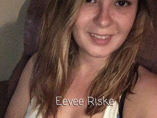 Eevee_Riske