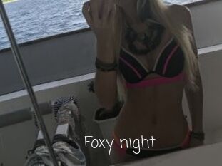 Foxy_night