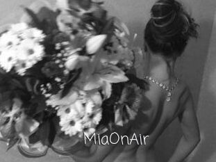 MiaOnAir