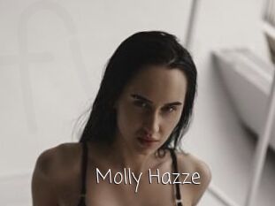 Molly_Hazze