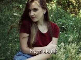 Monikka19