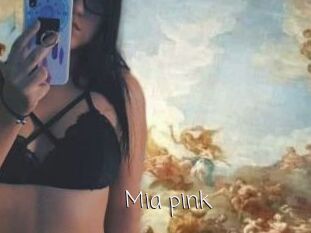 Mia_pink