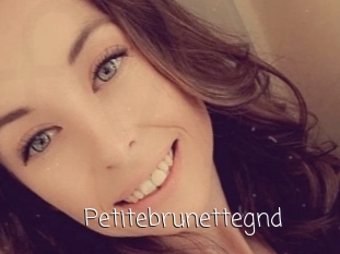 Petitebrunettegnd