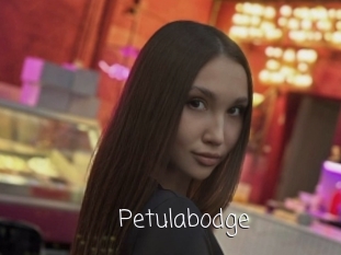 Petulabodge