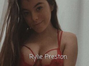 Rylie_Preston