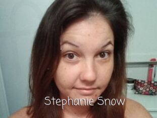 Stephanie_Snow